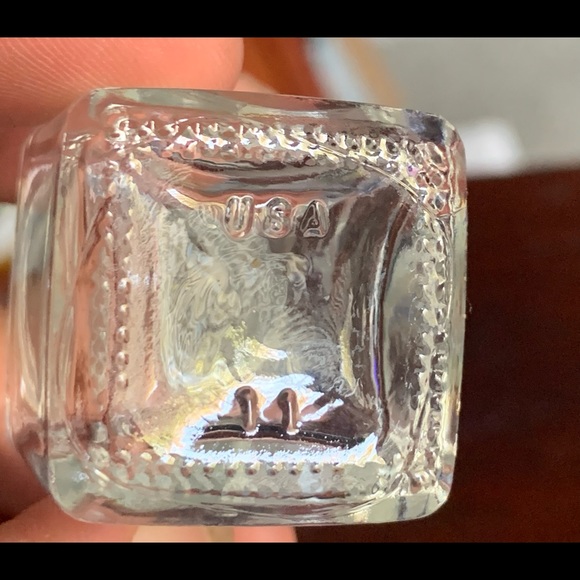 Vintage Mini Glass Salt + Pepper Shakers Set of 3 Glassware Collectible Dining - Picture 5 of 5